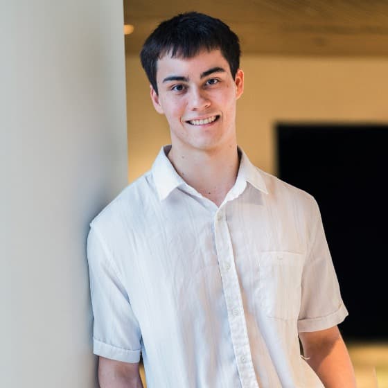 Profile photo of Eoghan, tutor offering online and in-person lessons at KIS Academics