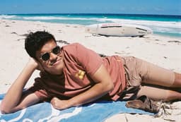 Daipayan, tutor offering online and in-person lessons at KIS Academics