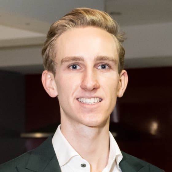 Profile photo of William, tutor offering online and in-person lessons at KIS Academics