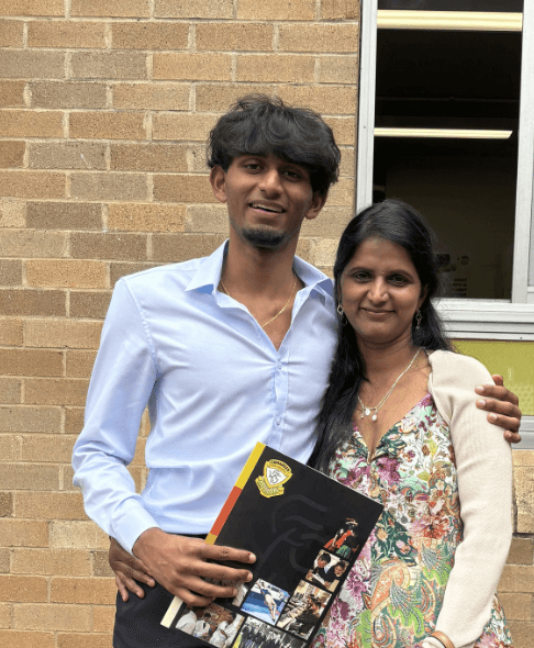 Krish, tutor offering online and in-person lessons at KIS Academics