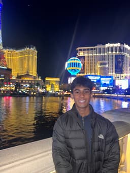 Manul, tutor offering online and in-person lessons at KIS Academics