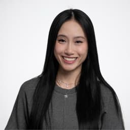 Annie, tutor offering online and in-person lessons at KIS Academics