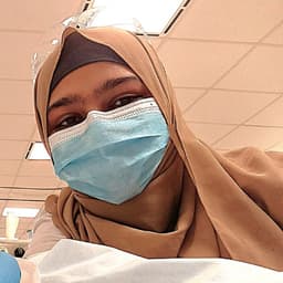 Shanum, tutor offering online and in-person lessons at KIS Academics