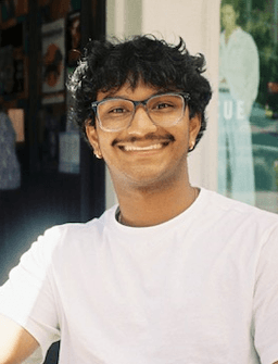 Aaditya, tutor offering online and in-person lessons at KIS Academics