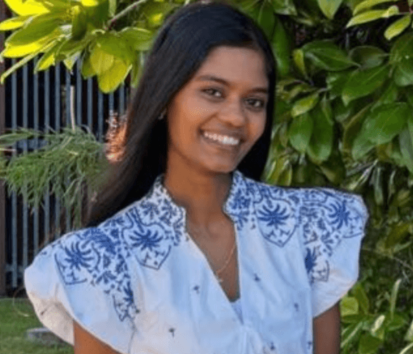 Profile photo of Diya, tutor offering online and in-person lessons at KIS Academics
