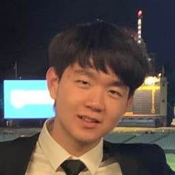 Zimu, tutor offering online and in-person lessons at KIS Academics