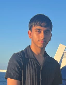 Auwranga, tutor offering online and in-person lessons at KIS Academics