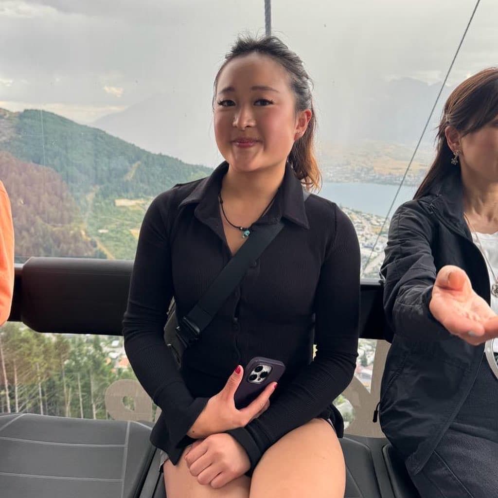 Jeslyn, tutor offering online and in-person lessons at KIS Academics