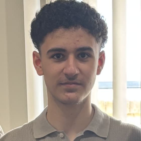 Michael, tutor offering online and in-person lessons at KIS Academics