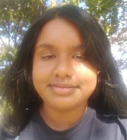 Amaaya, tutor offering online and in-person lessons at KIS Academics