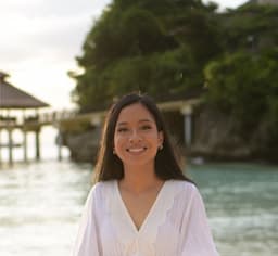 Kaitryel, tutor offering online and in-person lessons at KIS Academics