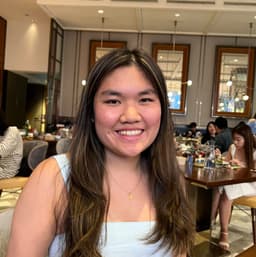 Claire, tutor offering online and in-person lessons at KIS Academics