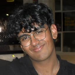 Chanithu, tutor offering online and in-person lessons at KIS Academics